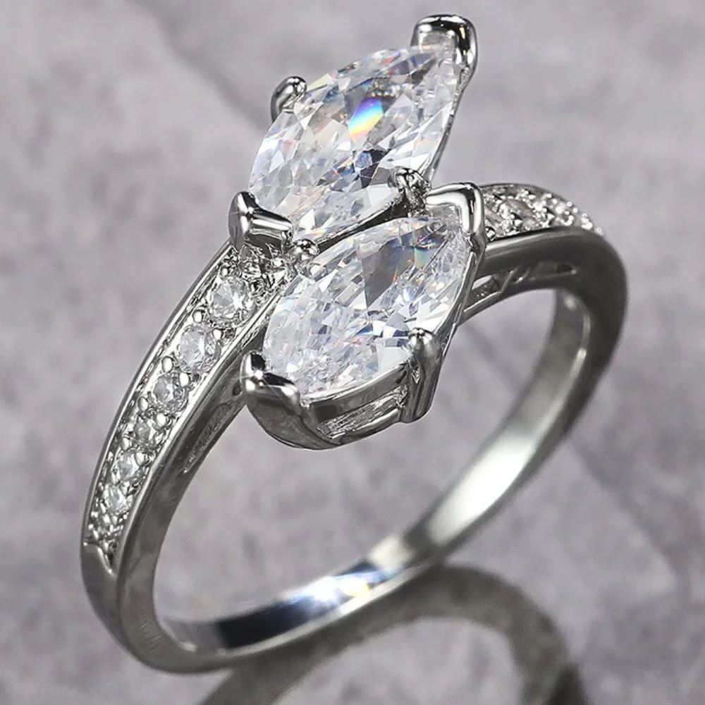 😍GORGEOUS 14K WHITE GOLD TWISTED DOUBLE MARQUIS TRENDY FASHION RING, K912